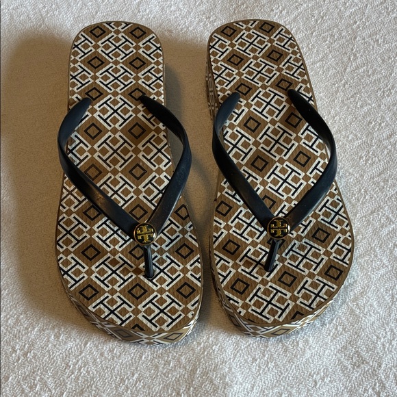 Tory Burch Shoes - Tory Burch Navy and Brown geometric pattern wedge Flip Flops sandals